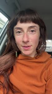 Very parasocial yap about the new Taylor Swift album, fear of motherhood,  and "family values" propaganda