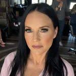 Renee Caruso's Instagram, Twitter & Facebook