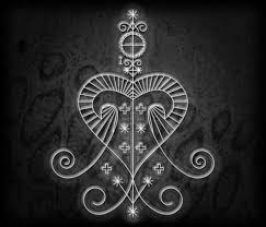 Resultado de imagem para Erzulie