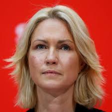 Maria luise anna malu dreyer (born 6 february 1961) is a german politician of the social democratic party (spd). Malu Dreyer Im Gala Interview Gala De