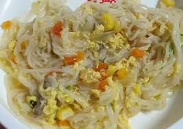 250 gram tulangan ayam, kulit & ceker 4 butir bawang putih, geprek 3 ruas jahe, rajang 2 batang daun bawang, rajang kasar Resep Misoa Kuah Nyemek Bayi 1 Oleh Dapoerbunda Cookpad