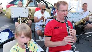 We did not find results for: A 7 Ans Et Demi Elle Participe A Sa Premiere Fete De La Musique A Margut