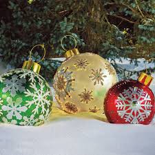 The following 50 christmas decoration ideas have been handpicked to help you find a project that will inspire you to embrace your artistic side of 2020. Massive Fiber Optic Led Outdoor Christmas Ornaments