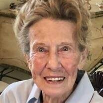 Betty Crayton's Instagram, Twitter & Facebook