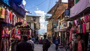 Shopping In Manali 2021 6 Perfect Spots For All Shopaholics The specialty of this market is the peace and calm it offers to the visitors. shopping in manali 2021 6 perfect