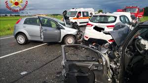 #canale10 #ostiagrave incidente lungo la via ostiense, tra ostia e ostia antica. Incidente In Tangenziale A Vercelli Quattro Auto Coinvolte Notizia Oggi Borgosesia