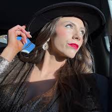 Isabelle Böhnert-Krueger...