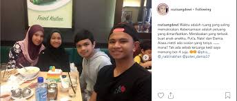 verse em7 am7 walaupun jiwaku pernah terluka d d/f g e9sus g#m7 a am karena kau jadikanku sang dewi g#m7 c#m7 f#m b7 dalam taman surgawi. Sang Dewi Bukan Lagi Kakak Ipar Tok Sri Siti Gosip Tempatan Gosip Forum Cari Infonet