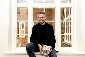 Tønder-forfatter bogaktuel med roman nummer to: Han forener to der ikke  mødes