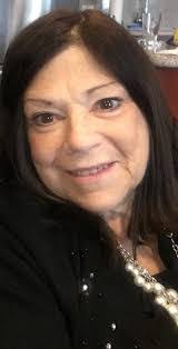 Jacqueline Unger's Instagram, Twitter & Facebook