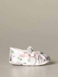 And allow the pattern to be the star: Monnalisa Bebe Outlet Monnalisa Bebe Ballet Flat With Floral Pattern Shoes Monnalisa Bebe Kids Yellow Cream Shoes Monnalisa Bebe 395013 5687 Giglio En