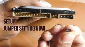 This is different from parallel ata (pata) architecture where 2 drives per port are supported by a shared bus and drives are designated as master or slave drive based on jumper pin or cable selection. How To Setup Jumper Setting In Hard Drive Youtube