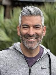 Chris Leon's Instagram, Twitter & Facebook