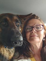 Hi all! Hank wanted to introduce himself and let you know that he is busy  rehearsing for his next gig.