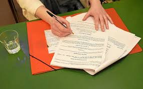 Zoom sur les conditions à réunir pour porter plainte pour fausse accusation. Le Telegramme Quimper Harcelement Scolaire Le Parcours Du Combattant D Une Mere