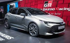 Toyota Auris Hybrid 2020 Review Price Specs Colors