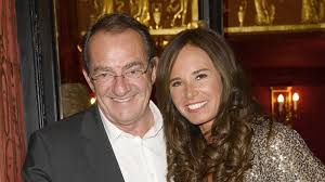 Cette décision a été très douloureuse à prendre. Jean Pierre Pernaut Sa Remarque Coquine Face A Une Photo De Nathalie Marquay Nue Femme Actuelle Le Mag