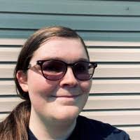 Jackie Snook's Instagram, Twitter & Facebook