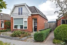 Bekijk alle 36 huizen te koop in surhuisterveen. Woning Vierhuisterweg 6 Surhuisterveen Oozo Nl