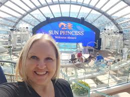 Robyn Gamble Travel (@roundtriprobyn) • Instagram photos and videos