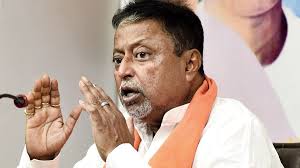 According to sources close to mukul roy, four out of those six tmc mps are from south bengal. Mukul Roy Accuses Tmc Of Indulging In Vindictive Politics Against Political Opponents Telegraph India