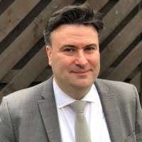 3300+ "The Gillan's" profiles