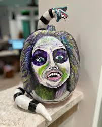 🙀🎃🫣Pumpkin Decorating Contest!!! 👻🎉 It's that time again!! Come help  us decide who is this year's Pumpkin King!! Some of our favorite local  dental offices have joined us in a fun friendly