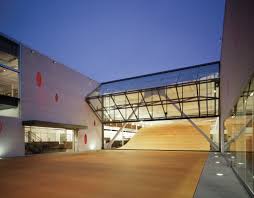 Red Bull S Santa Monica Offices Complete With A Huge Skate Ramp Office Snapshots Architecture Details Architecture Skate Ramp