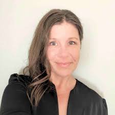 10 years and one month ago, bright eyed and newly licensed I reported to my  first day of work in the wild world of Employee Benefits.