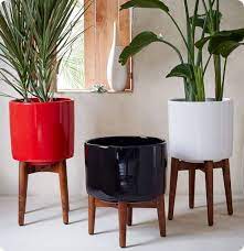 Diy Plant Stand Anyone Can Build Knockoffdecor Com Modern Plant Stand Mid Century Modern Plants West Elm Inspired
