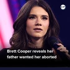 Brett Cooper's Instagram, Twitter & Facebook