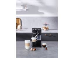 Smarty presents compactness, versatility and ease of use always appreciated in the category, enclosing them in a new modern and appealing aesthetic. Buy Delonghi Nespresso Latissima One Coffee Machine En510b Bi Rite