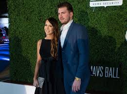 In her first american tv interview, luka's mother talks with wfaa's jonah javad about motherhood, the journey from slovenia to dallas and his future with the. Dine With Luka Dirk Play Piano With Coach 2021 Mavsball To Feature New Format Same Fundraising Glitz