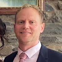 Paul Hennis's Instagram, Twitter & Facebook