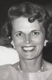 Jacqueline Randall's Instagram, Twitter & Facebook