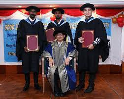 Pecah amanah vs gaji siapa yang menang? Lepas Dah Dapat Phd Dato Dr Boy Iman U Turn Sambung Master Pula Kisah Dunia