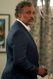 Amanda seyfried, lauren cohan, ian somerhalder and others. Rick Fox Guest Stars Law Order Svu Season 21 Episode 18 Tv Fanatic