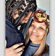 Quintin Simpson's Instagram, Twitter & Facebook