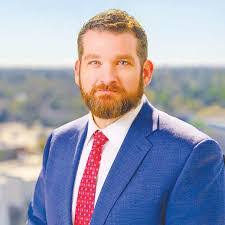 Amber Mellor's Instagram, Twitter & Facebook