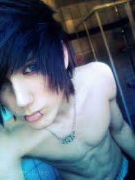 It has been 1 year since i first permed my hair so i decided to do a video showing the changes i went through. 8 Emo Guys Ideas Emo Guys Emo Emo Hair