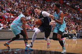 Kristaps porzingis unlikely to play tuesday. Game Thread Dallas Mavericks Vs Miami Heat Mavs Moneyball
