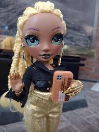 Celeste Madison's Instagram, Twitter & Facebook