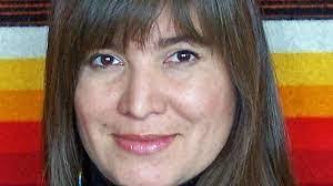 Angela Cavender's Instagram, Twitter & Facebook