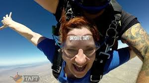 Lori Bonner's Instagram, Twitter & Facebook