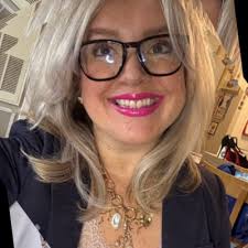 Had a great time sharing some of our brands at the Auburn School of  Hospitality Gala. It only added to it that I got to meet Aubie!