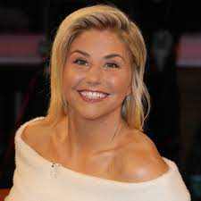 Nebenbei verriet sie, welcher berühmte kollege es ihr ganz. Beatrice Egli Rakelt Sich Heiss Im Bikini Ist Das Nicht Krass Derwesten De