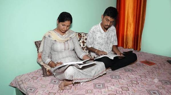 At 45, Renu Hans did something she could not complete 22 years ago, she passed Class 10 with an impressive 82%. Renu is a Kashmiri Pandit woman from Jammu who is deaf