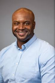 Javier Wallace's Instagram, Twitter & Facebook