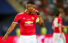 Antonio valencia has hung up his boots. Antonio Valencia Excapitan Del Manchester United Llegara A Los Gallos De Queretaro