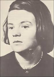 Watch this true story based on the courage of sophie, her brother hans, and their friend cristoph who had the faith and fortitude to stand against the nazi. Sophie Scholl